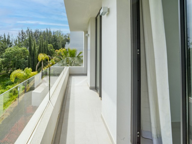 Penthouse avec 3 Chambres  à Estepona