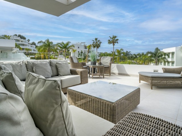 Penthouse avec 3 Chambres  à Estepona