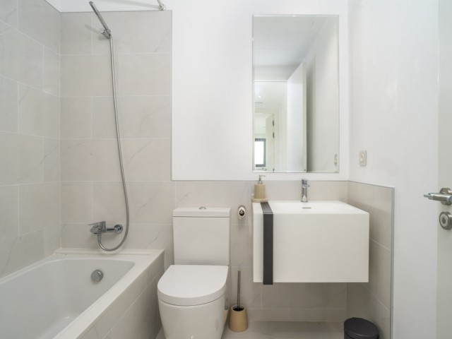 Penthouse avec 3 Chambres  à Estepona