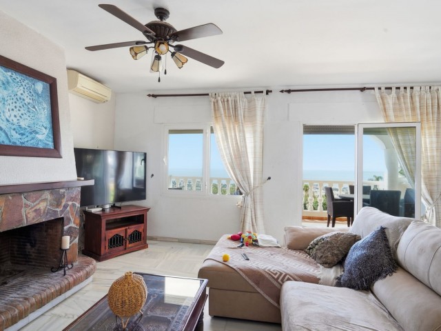 Villa avec 6 Chambres  à Benalmadena