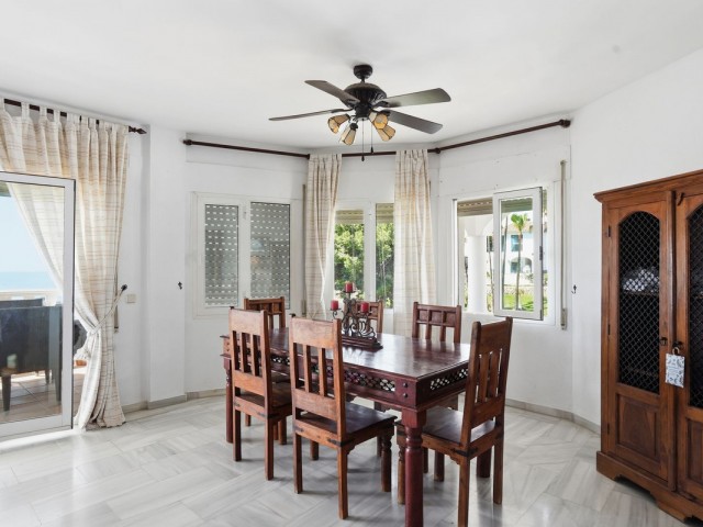 Villa avec 6 Chambres  à Benalmadena