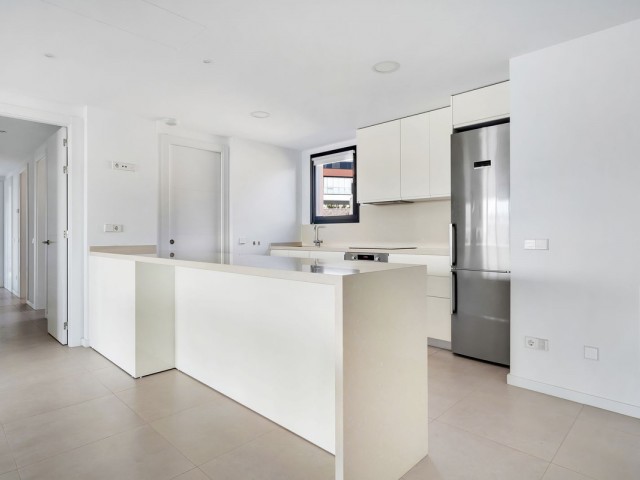 4 Bedrooms Apartment in Fuengirola