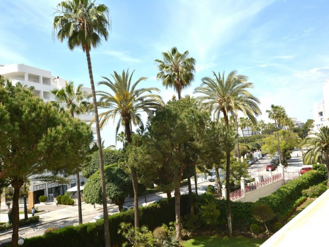 3 Bedrooms Apartment in Marbella