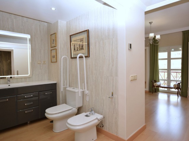 3 Bedrooms Apartment in Marbella