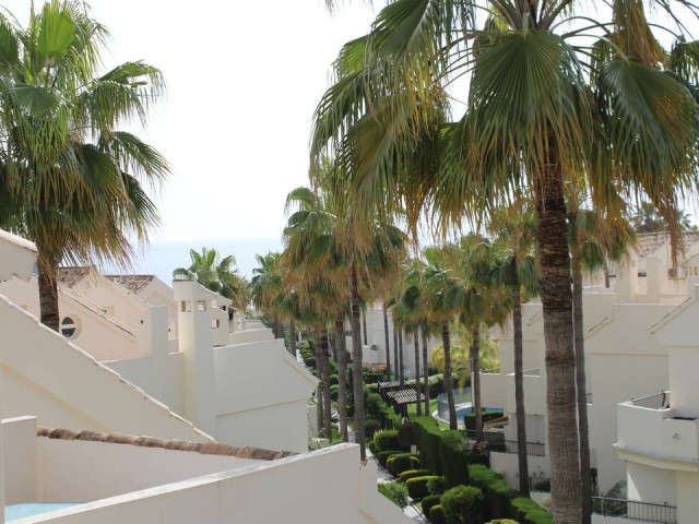 3 Bedrooms Townhouse in Marbella