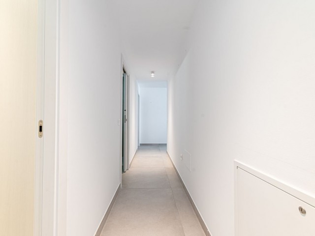 Apartamento con 3 Dormitorios  en Benalmadena