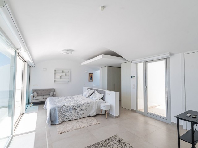 Apartamento con 3 Dormitorios  en Benalmadena