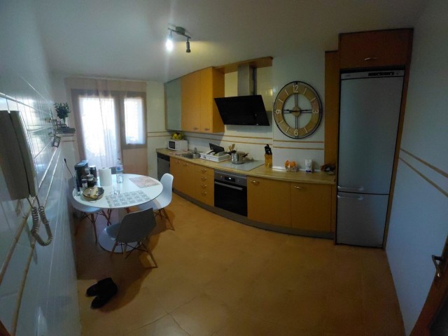 2 Sovrums Lägenhet i Estepona