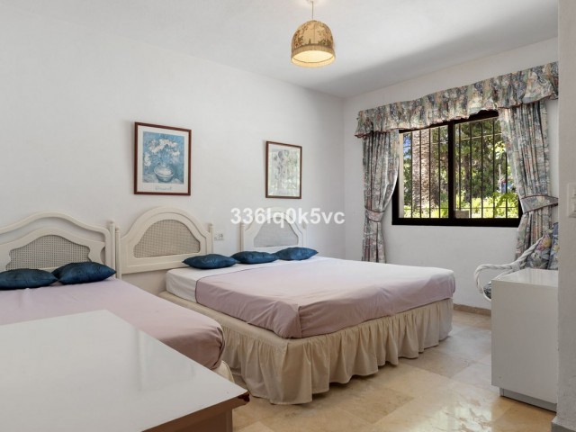 4 Bedrooms Villa in Marbella
