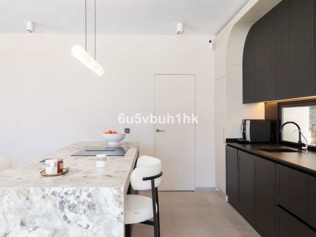 6 Soveroms Villa i Benahavís