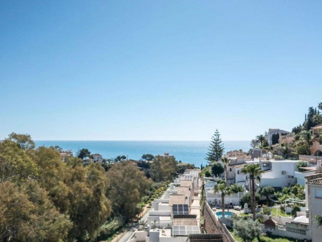 Villa avec 4 Chambres  à Benalmadena