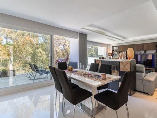 Villa avec 4 Chambres  à Benalmadena