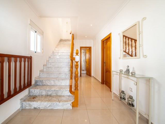 4 Bedrooms Villa in Torreblanca