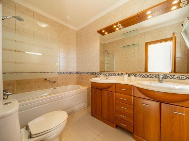 4 Bedrooms Villa in Torreblanca