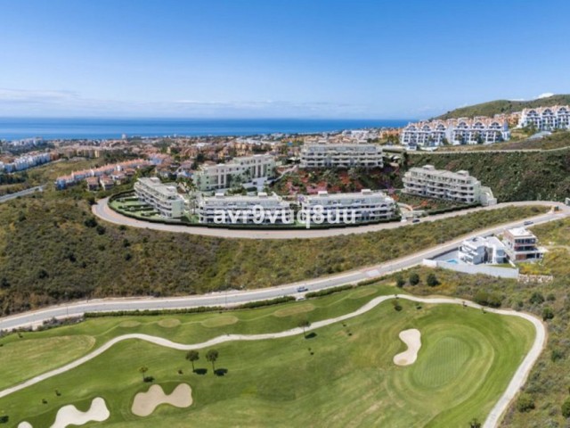 Ático con 2 Dormitorios  en Calanova Golf