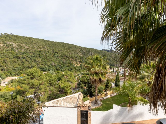 4 Soveroms Villa i Benahavís