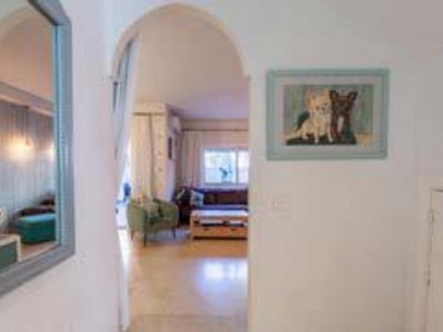 5 Bedrooms Townhouse in San Pedro de Alcántara