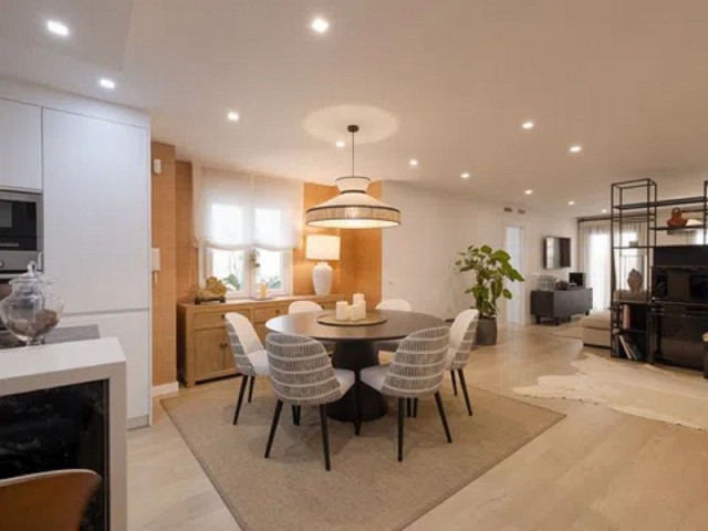 3 Bedrooms Apartment in Málaga Centro