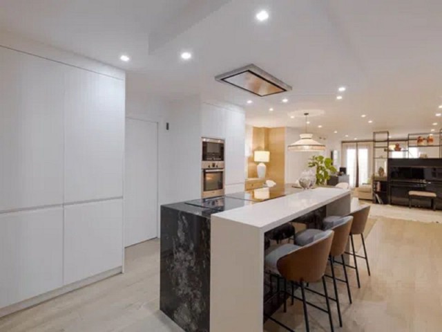 3 Bedrooms Apartment in Málaga Centro