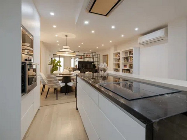 3 Bedrooms Apartment in Málaga Centro