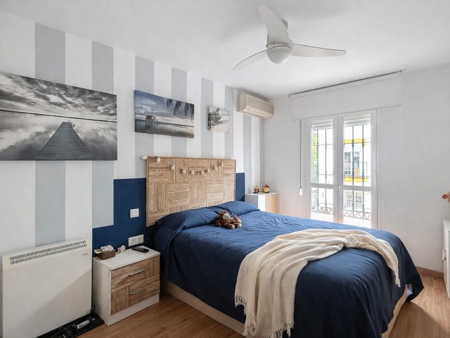 Maison mitoyenne avec 3 Chambres  à Estepona