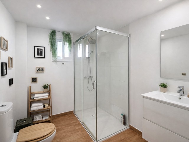 Maison mitoyenne avec 3 Chambres  à Estepona
