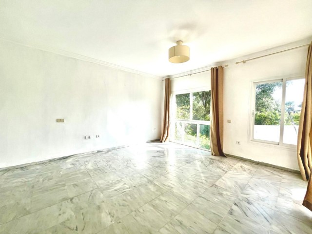 3 Bedrooms Apartment in Marbella