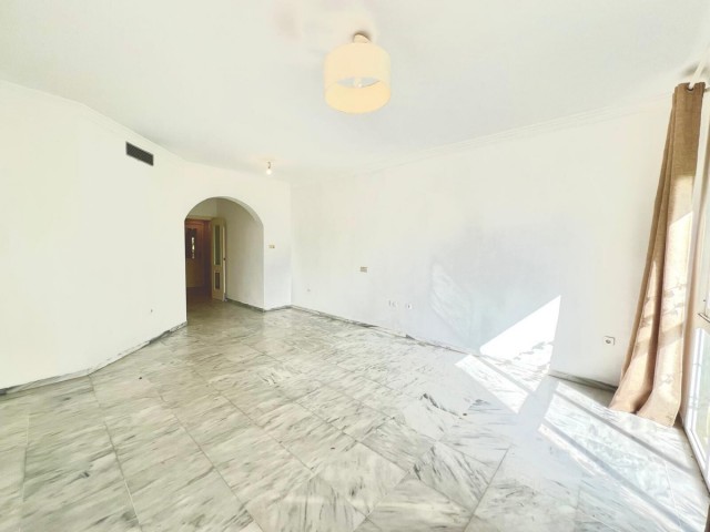 3 Bedrooms Apartment in Marbella