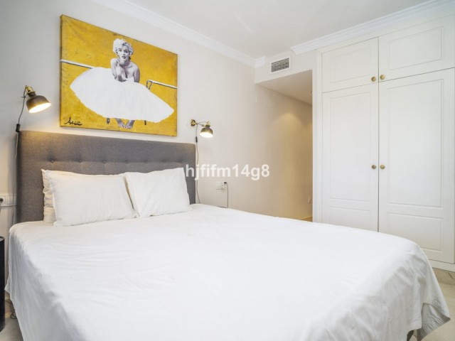 2 Bedrooms Apartment in San Pedro de Alcántara