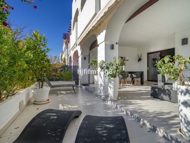 2 Makuuhuoneen Huoneisto San Pedro de Alcántara