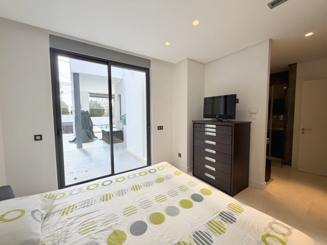 3 Schlafzimmer Villa in Nueva Andalucía