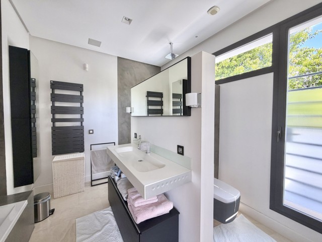 3 Schlafzimmer Villa in Nueva Andalucía