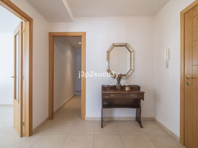 4 Slaapkamer Appartement in Nueva Andalucía