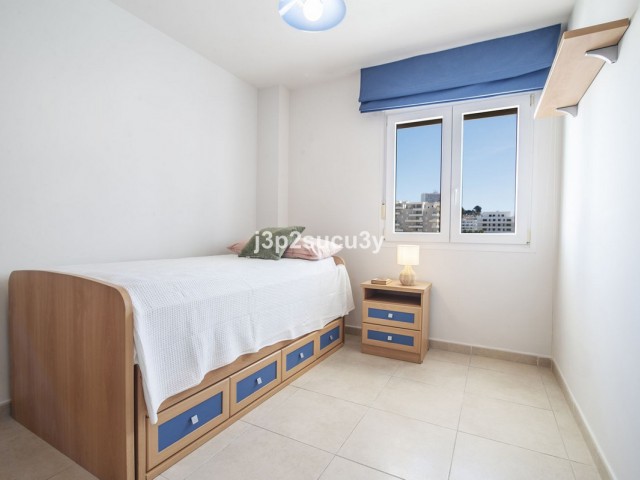 4 Slaapkamer Appartement in Nueva Andalucía