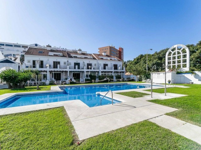 Apartment Fuengirola - R5372821
