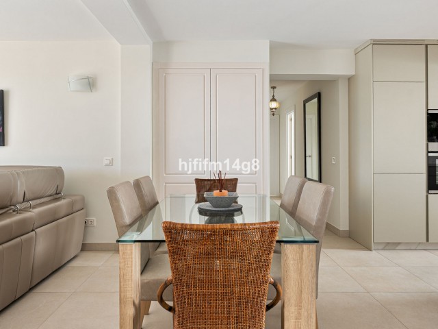 Villa avec 4 Chambres  à Nueva Andalucía