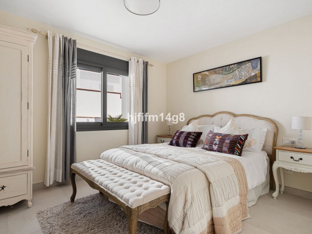 Villa avec 4 Chambres  à Nueva Andalucía