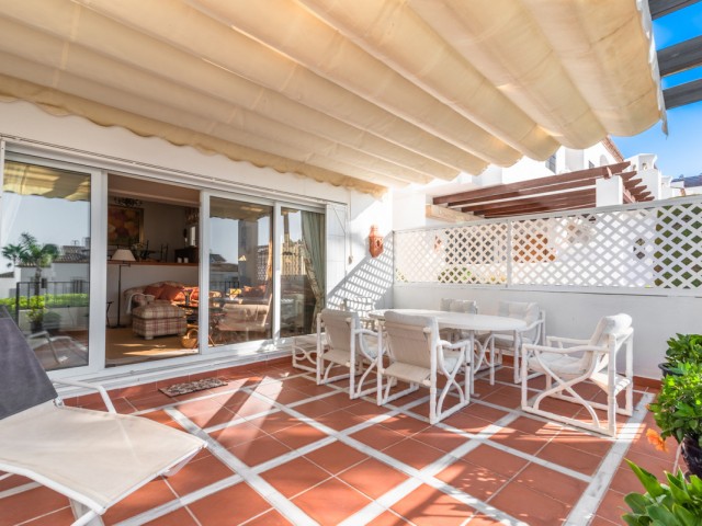 3 Slaapkamer Rijtjeshuis in Nueva Andalucía