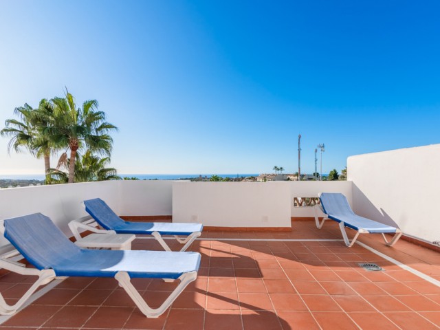 3 Slaapkamer Rijtjeshuis in Nueva Andalucía