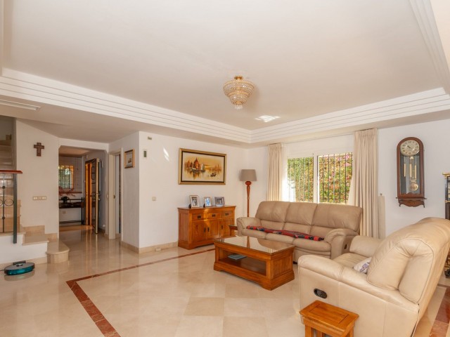 4 Schlafzimmer Villa in Riviera del Sol
