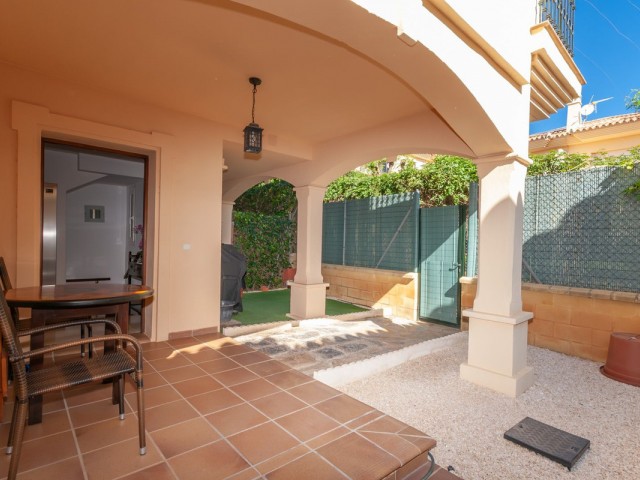 4 Schlafzimmer Villa in Riviera del Sol
