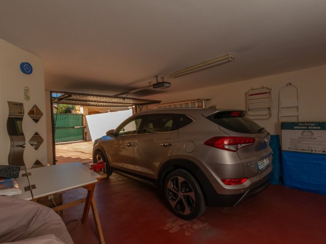 4 Schlafzimmer Villa in Riviera del Sol