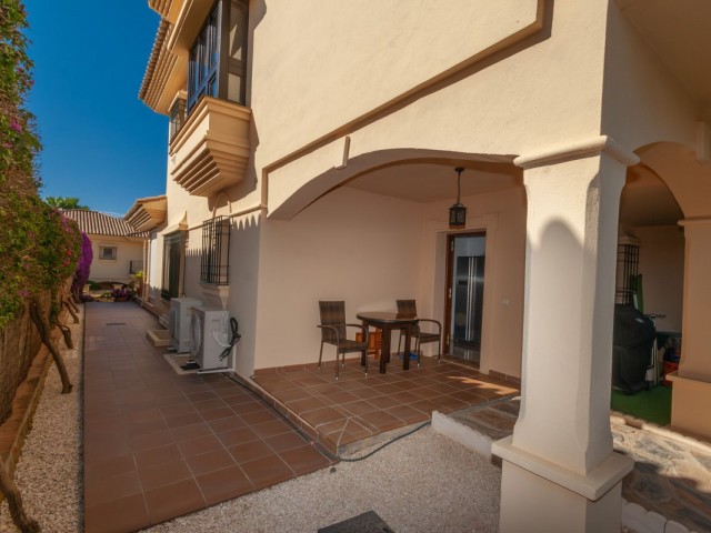 4 Schlafzimmer Villa in Riviera del Sol