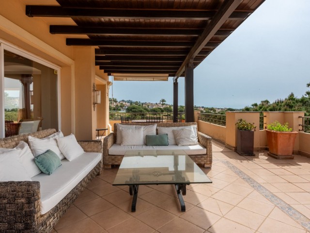 Appartement avec 4 Chambres  à Elviria