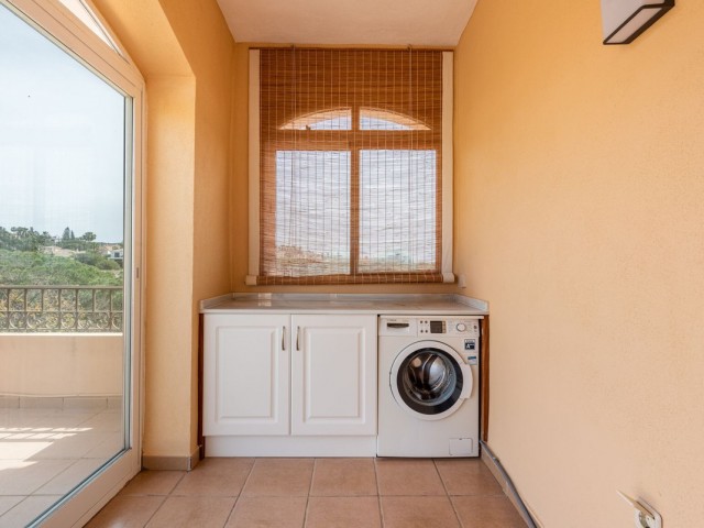 Appartement avec 4 Chambres  à Elviria
