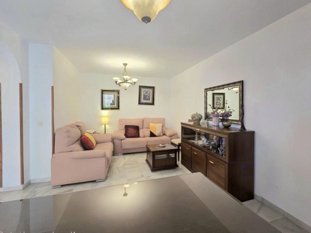 4 Schlafzimmer Reihenhaus in Torremolinos