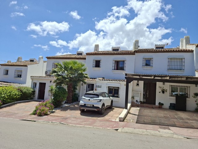 Rijtjeshuis, La Duquesa, R5374822
