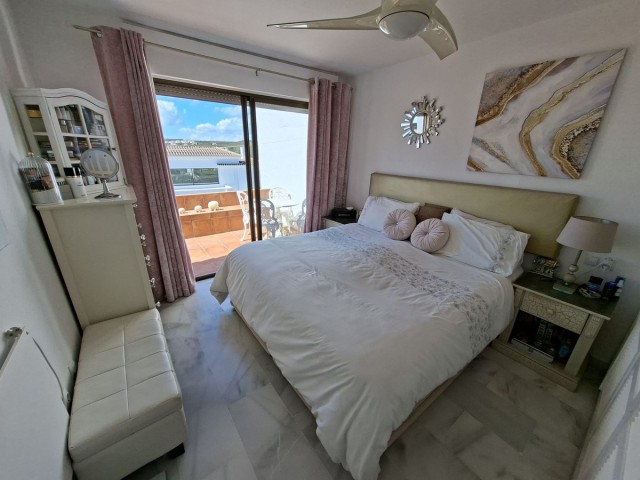 3 Schlafzimmer Reihenhaus in La Duquesa