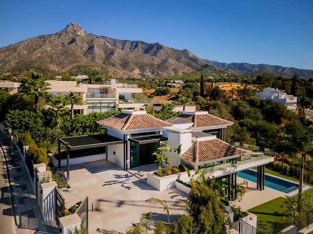 4 Bedrooms Villa in The Golden Mile