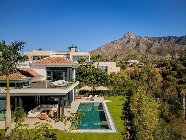 4 Bedrooms Villa in The Golden Mile